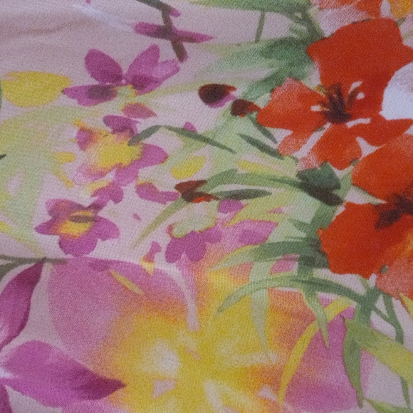 Women's floral flowy dress. Size 4 - Picture 6 of 7